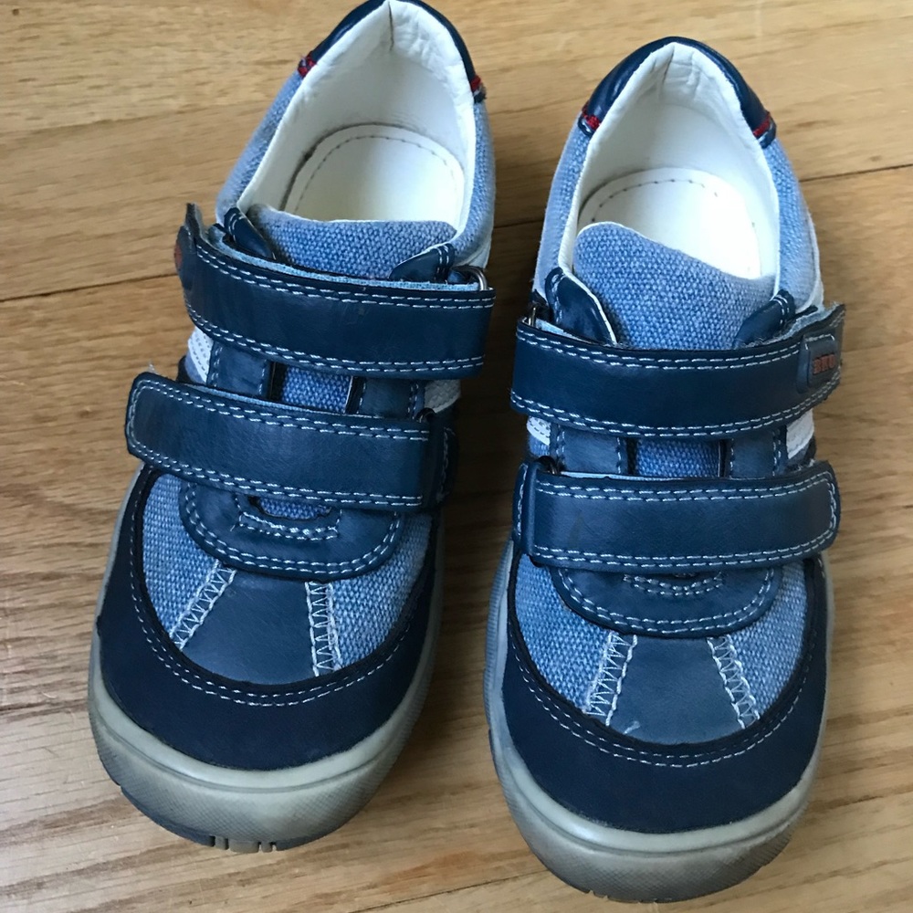 BEEKO Leather Toddler Shoes - Sz 28 NIB